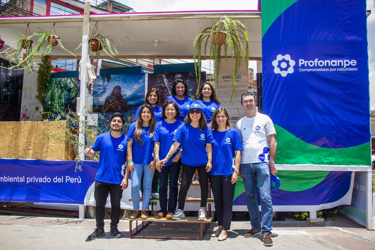 La delegación de Profonanpe en su stand durante el Intercambio de Experiencias del GCF Task Force en San Martín.