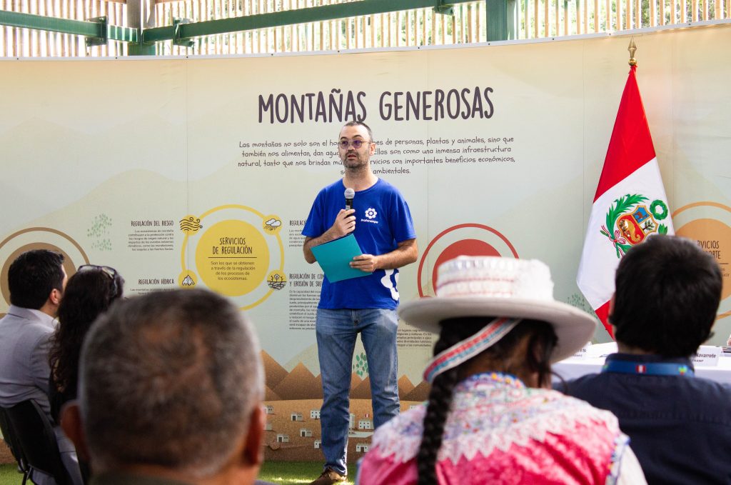 Anton Willems resaltó que el país viene atravesando una crisis climática que exige actuar con sentido de urgencia.